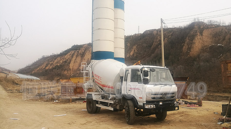小搅拌车